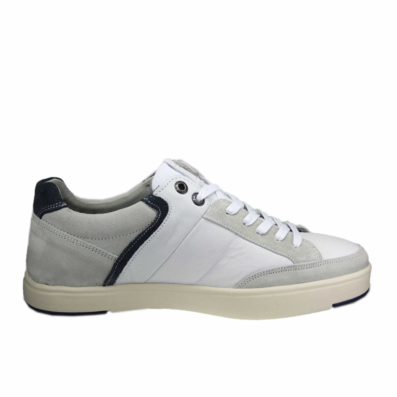 Levis Sneaker für Herren in weiss | Schuhparadies